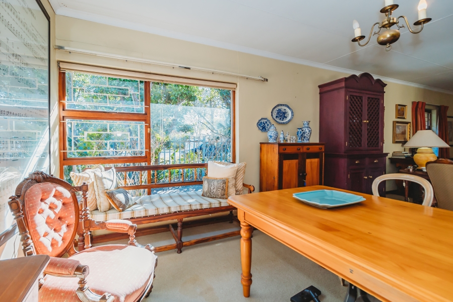5 Bedroom Property for Sale in Bodorp Western Cape